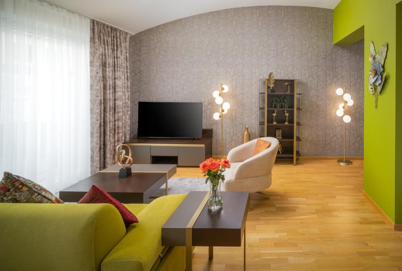 Abieshomes Serviced Apartments Schonbrunn Wenen Buitenkant foto